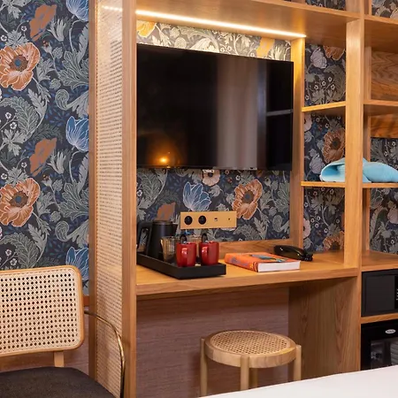 Jardin De Cluny Hotel 4*