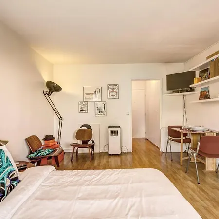 Rue Saint-maur 1-bed Balcony And View דירה *