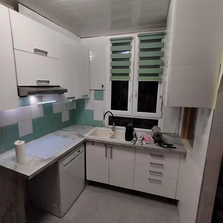 Apartament Petit Cocon Parisien ! Centre - Gare Du Nord Paryż