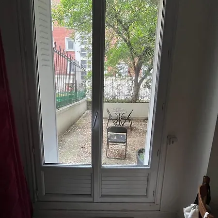 Apartment 3 Pieces Jardin Pres Du Champ De Mars