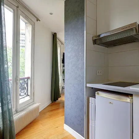 405 Pinel - Superbe A París
