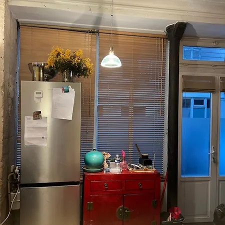 Large Parisian Duplex Pensión París