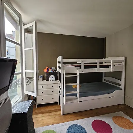 Apartman Joli Havre De Paix En Plein Batignolles