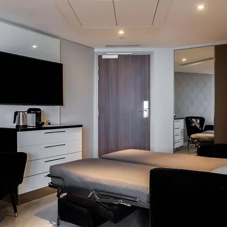 Ac Porte Maillot By Marriott Отель