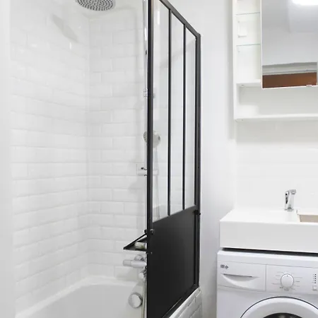 Comfortable 1bedroom In The Heart Of *