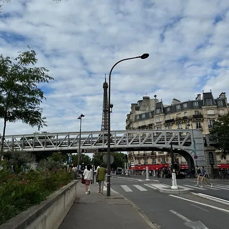 Apartament Bel Proche Tour Eiffel Paryż