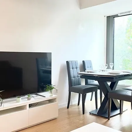 Apartamento Moderne - Parc De La -1min Du Metro París