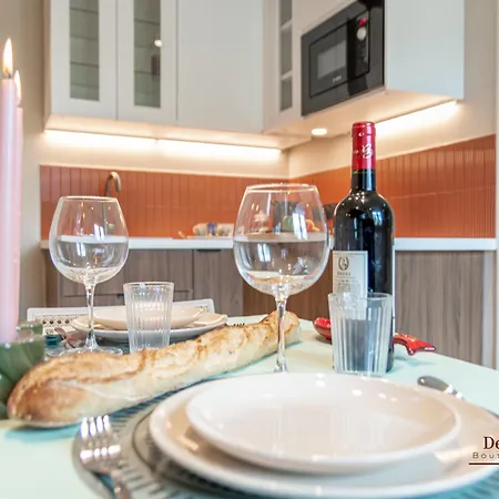 De Montescal- Montparnasse With Ac 11 To 14m2 In A Prime Location 公寓