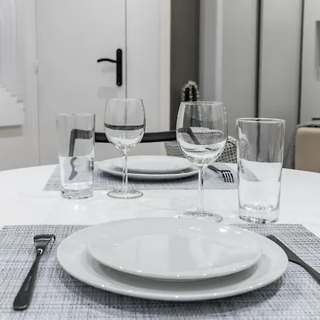 Appartement Versigny Heart Of 18th Cosy Studio Parijs