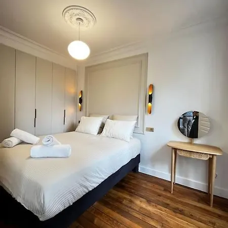 Luxe Place Apartment
