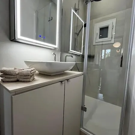 Luxe Place Paris