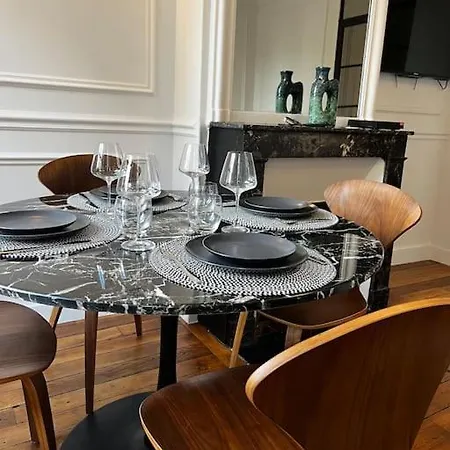 Luxe Place *