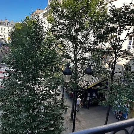 Luxe Place * Paris