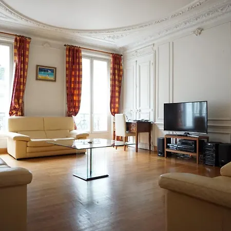 Avenue D'iena - 16 Appartement *