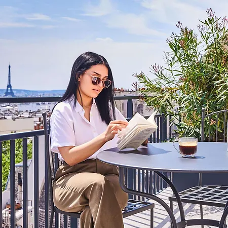 Mercure Butte Montmartre Basilique Hotel 4*
