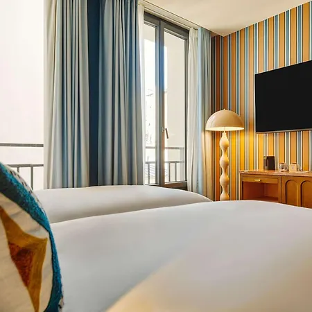 Mercure Butte Montmartre Basilique Hotel 4*