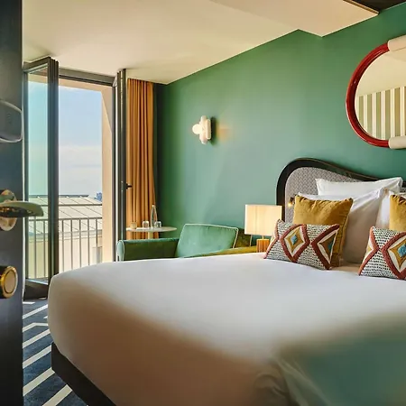 Mercure Butte Montmartre Basilique Hotel 4*