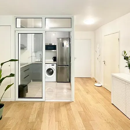 Apartamento Moderne - Parc De La -1min Du Metro París