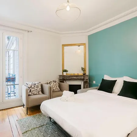 Apartment Central & Palais Royal - 1br - Cityapartmentstay *
