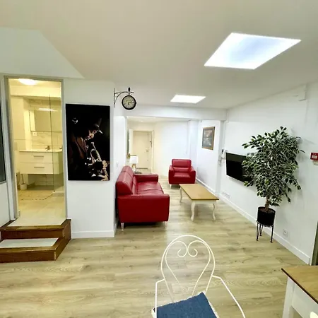 Apartment Parisian Spacious 70m2 Flat Near Eiffel Tower *
