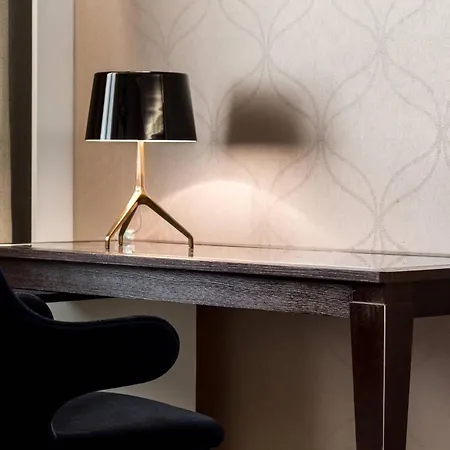 Отель Ac Porte Maillot By Marriott 4*