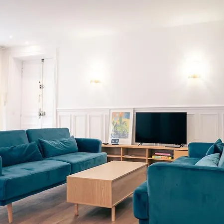 Madeleine Apartment *