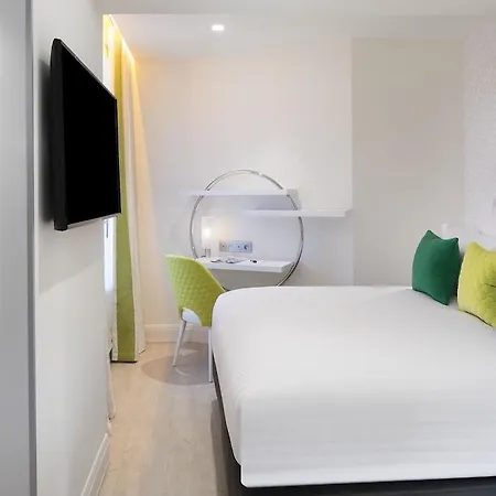 Dress Code Hotel 4*