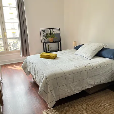 En Plein Coeur Du Marais Apartment *