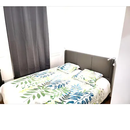 Entier 2-3 P Appartement *