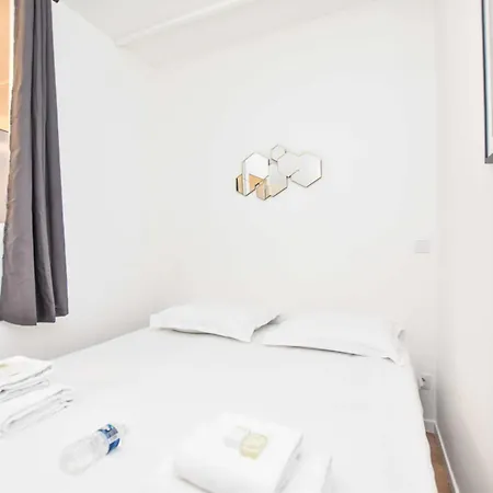 Apartment Peaceful - 2br For 4p - Musee Grevin