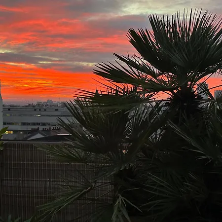 Air Conditioned 78 M2, Terrace 50m2 Paris