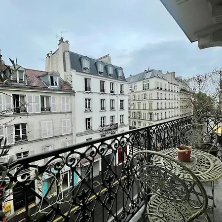 Apartment Parishome! Double Balcony, Art & Designer Touches Paris