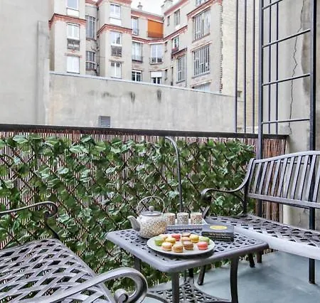 Charming 1br With Terrace Le Marais Center Apartment *