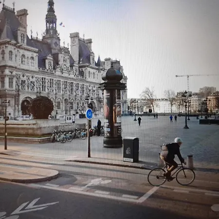 Rue Du Renard Parigi