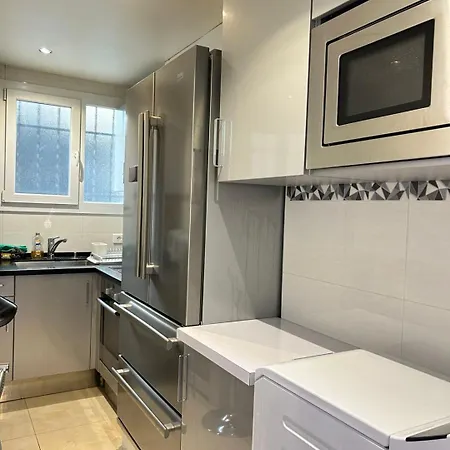 Superb Modern Near Gare De Lyon Bercy F4 Apartamento París