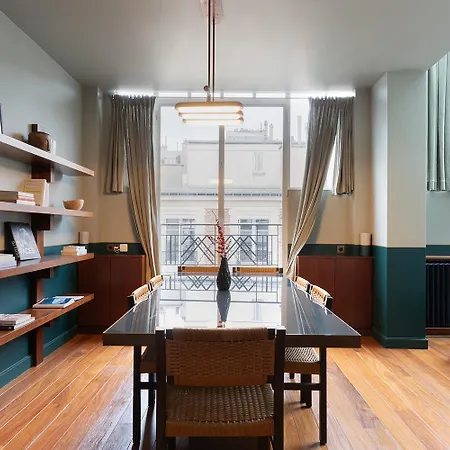 Oniri - In Montmartre - Robert Planquette * Paris
