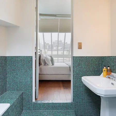 Oniri - In Montmartre - Robert Planquette Apartment