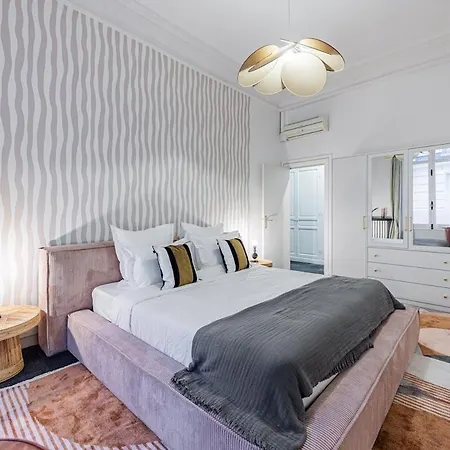 Апартаменты Amazing 4bedrooms Champs Elysees Ac *