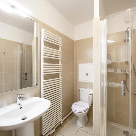 Maison Saint Charles - Association Habitat Et Humanisme Ile De France Hotel *