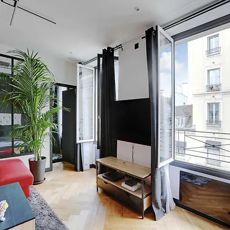Beautiful - Sacre C Ur - Mobility Lease Apartment