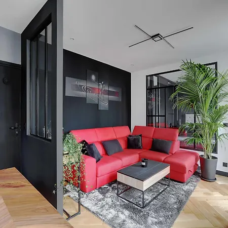 Beautiful - Sacre C Ur - Mobility Lease