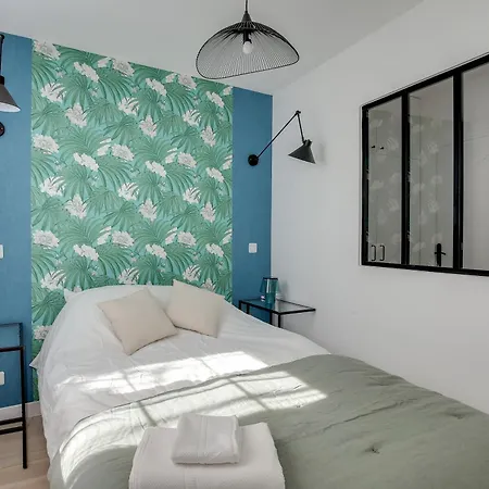 Promenade Bakeries From A Cozy Boho 1 Bedroom