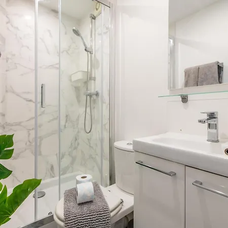 Apartamento Cozy - Eiffel Tower - Sleeps 2p París
