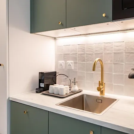 Stunning Tiny - 5 Min To Eiffel Tower - Sleeps 2p Apartamento
