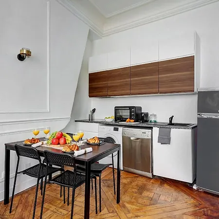 Appartamento Bnbnova - Heart Of Le Marais Parigi