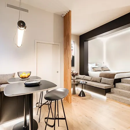 Luxury 2br In Charming Courtyard Le Marais Appartamento Parigi