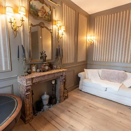 Eiffel Tower Area Apartman *