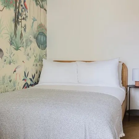 De Trois Apartment