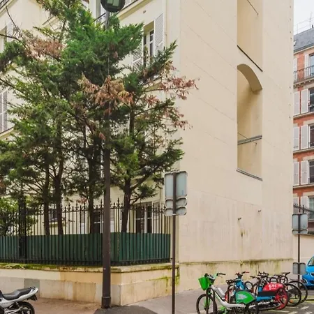 Apartment De Trois Paris