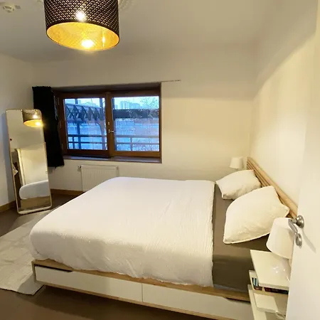 Hi Yves Robert Hostel Paris